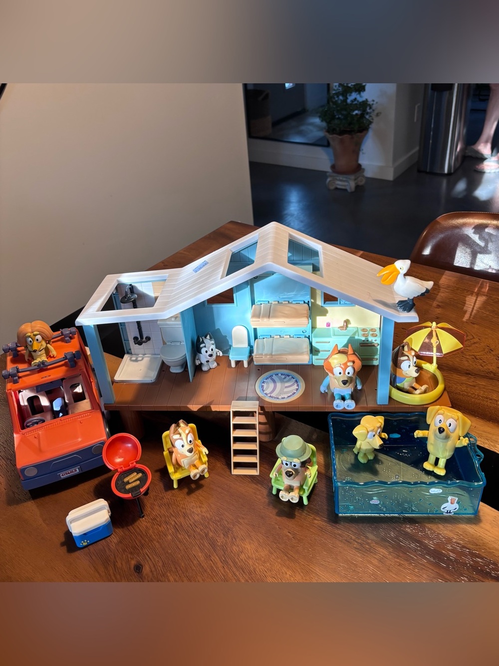 Bluey’s Ultimate Beach Cabin Playset + Jeep